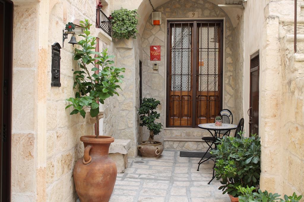 Domusfrumenti Oria  Exterior photo